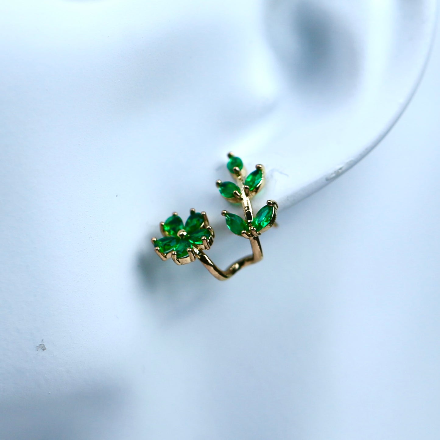 Green leaf Ear Climbers: A Vision of Graceful Beauty