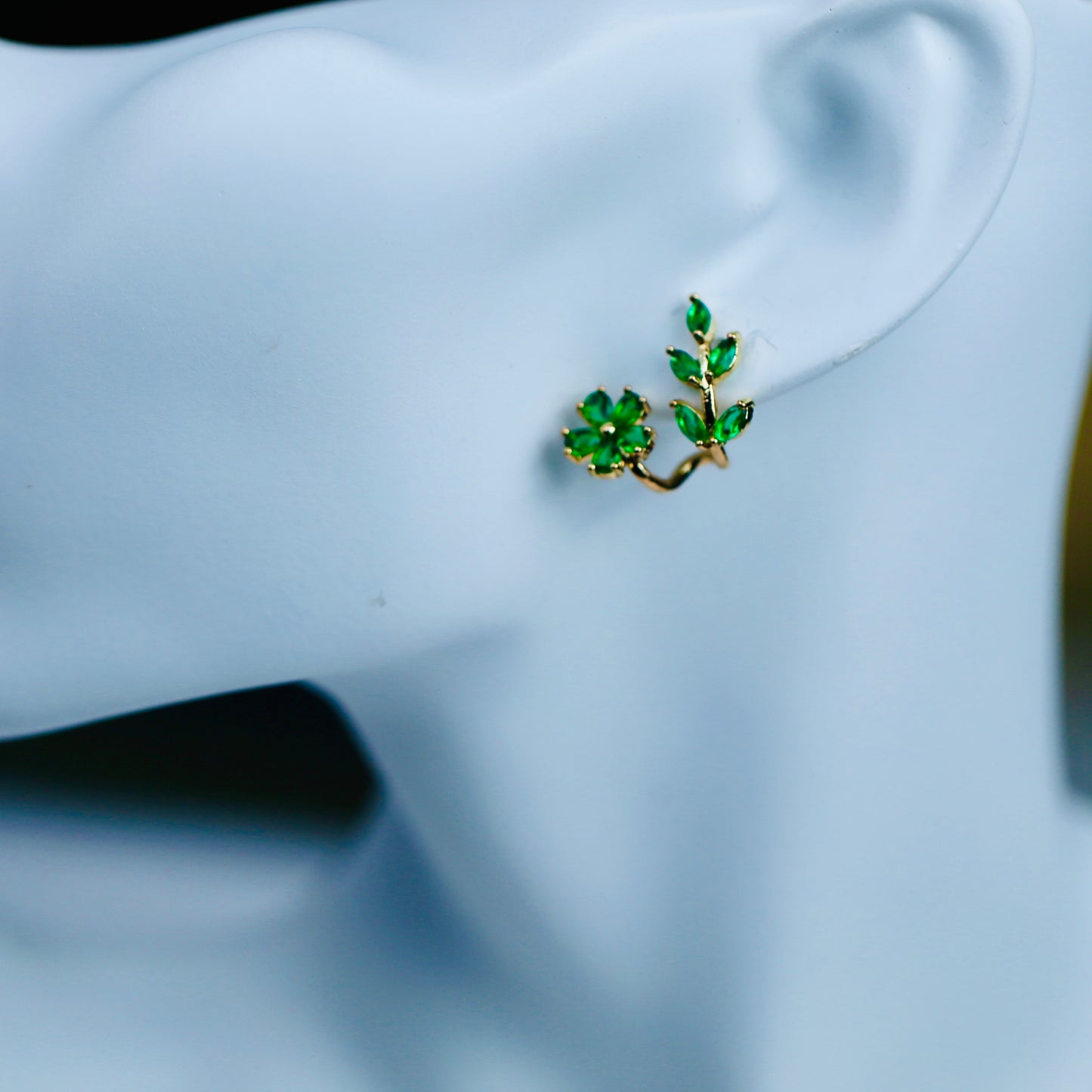 Green leaf Ear Climbers: A Vision of Graceful Beauty