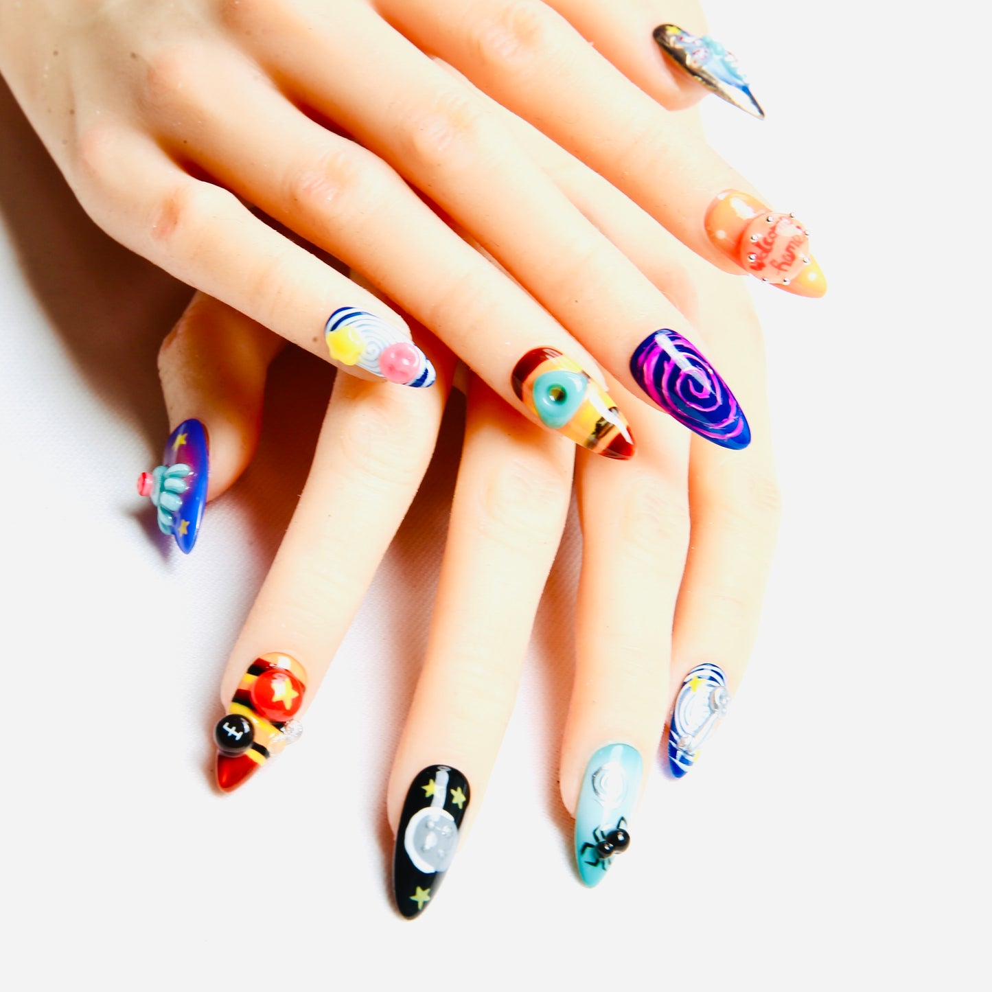 (M) Handmade Colorful Cartoon Pattern Press on Nails