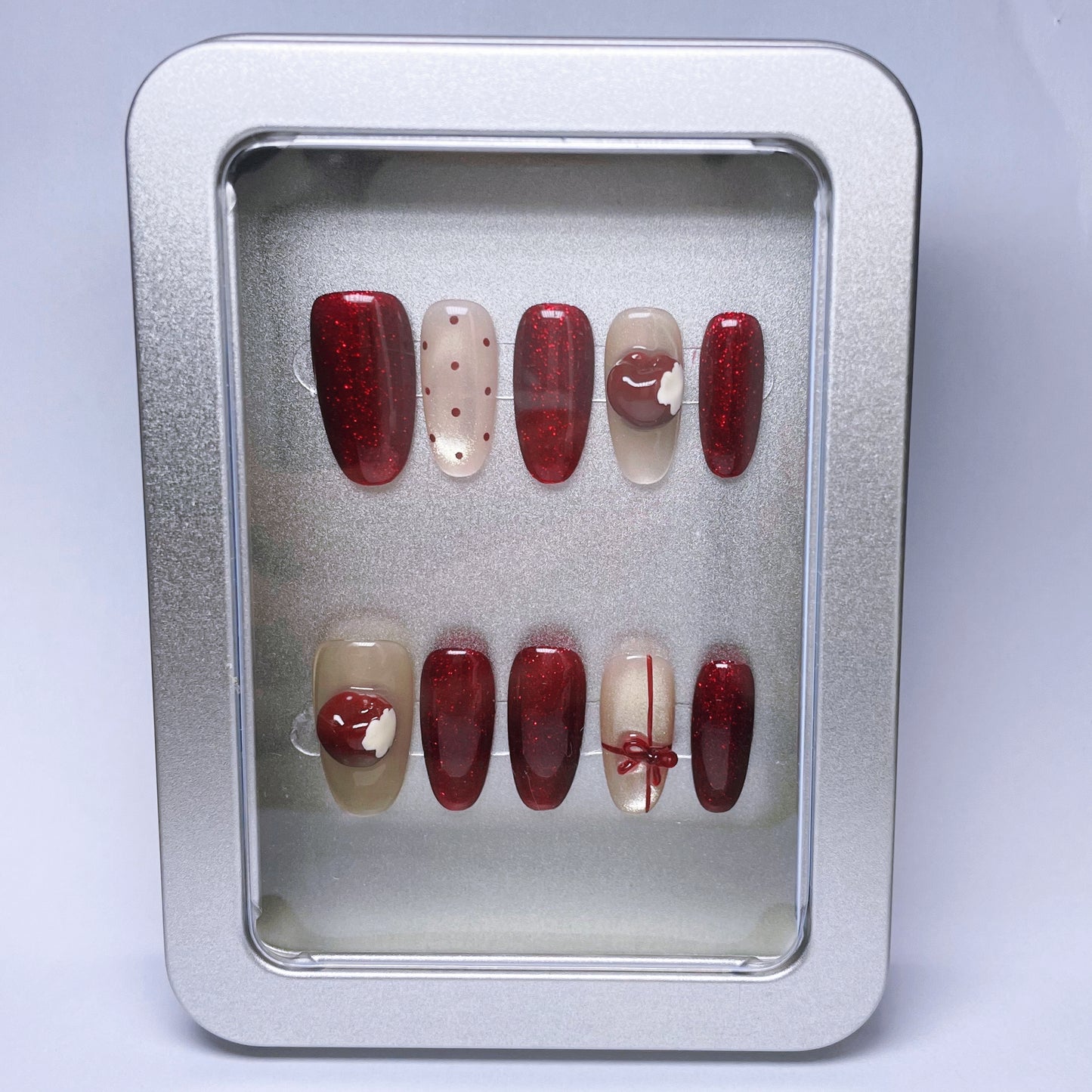 (M) Crimson - hued Handmade Press - on Nails with Delicate Patterns