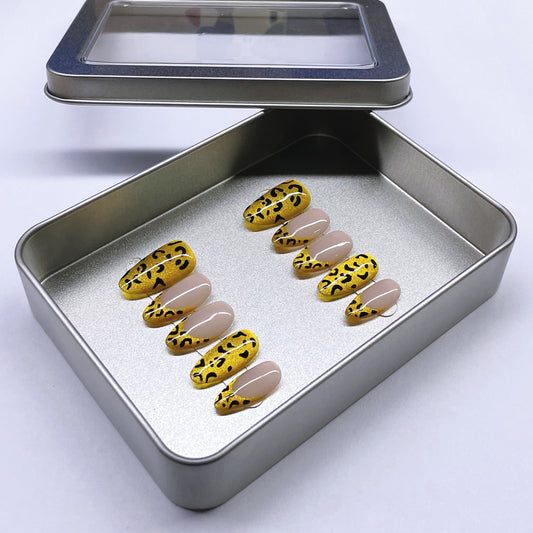 Unveil the magic of hand crafted Press on Nails! Meticulously made, effortlessly worn, and designed to match every mood and style.