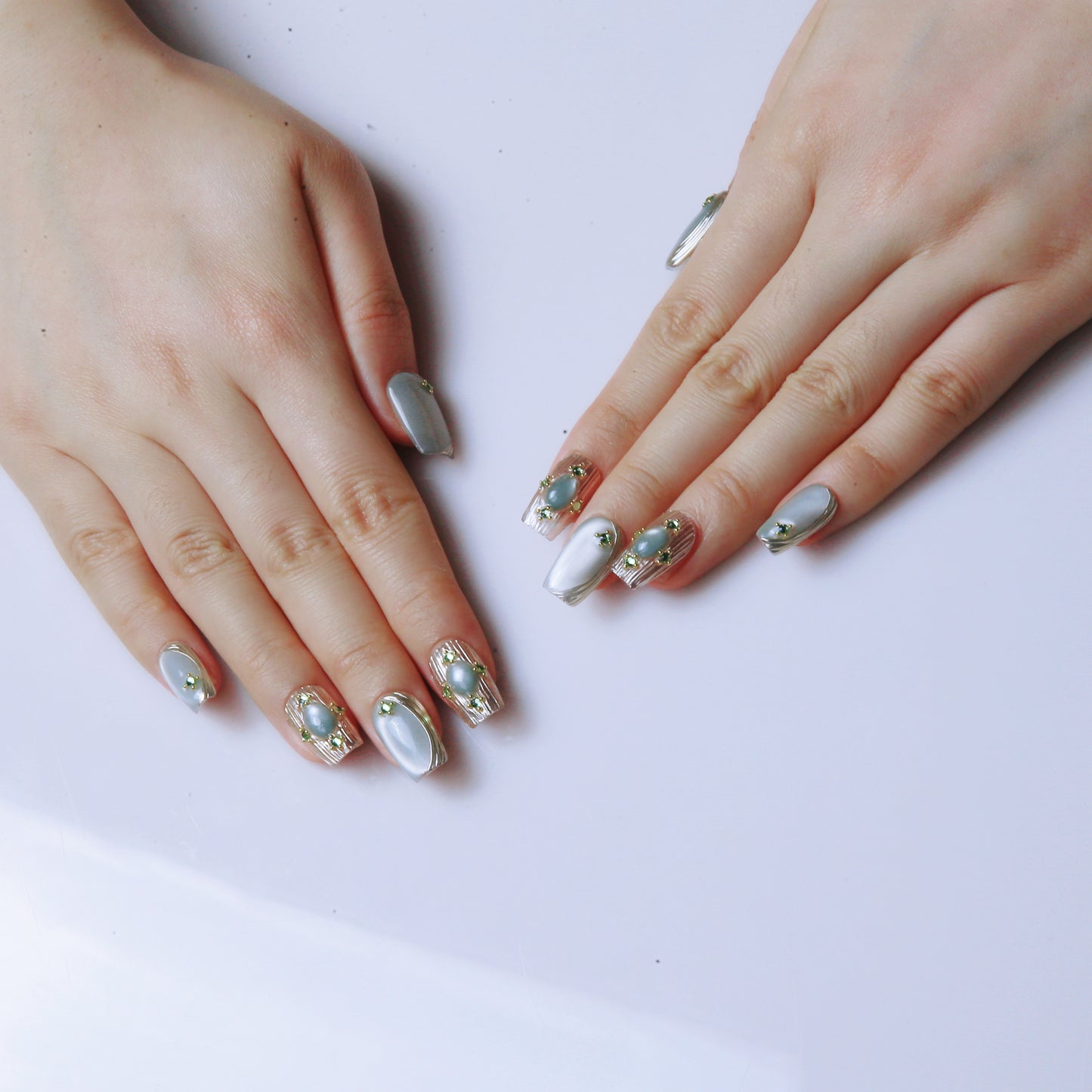 (M) Mint - green Marbled Hand - made Press  on Nails