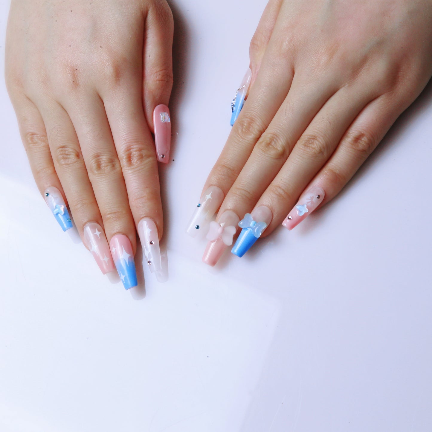 (M) Pink - Blue with Star Patterns and Charms handmade Press on Nails